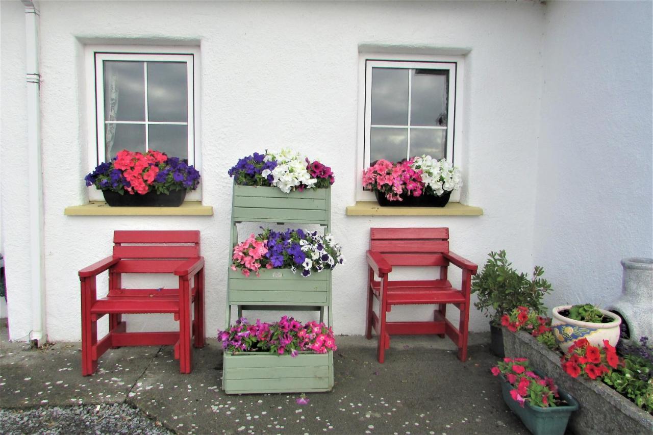 Breacan Cottage B&B Kinvara Exteriör bild